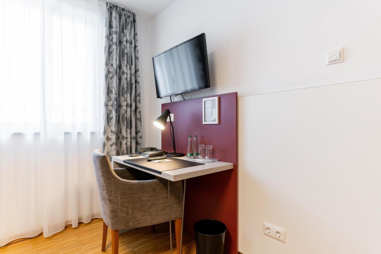 Altstadthotel Grauer Wolf Hotel 3*
