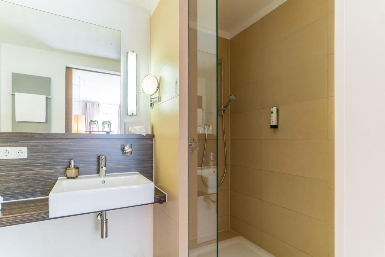 Отель Altstadthotel Grauer Wolf Эрланген